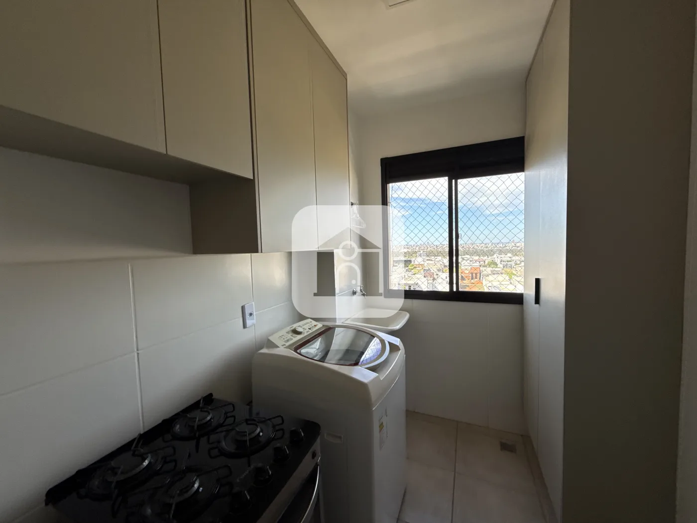 Alugar Apartamento / Padr&atilde;o em Uberl&acirc;ndia R$ 2.400,00 - Foto 3