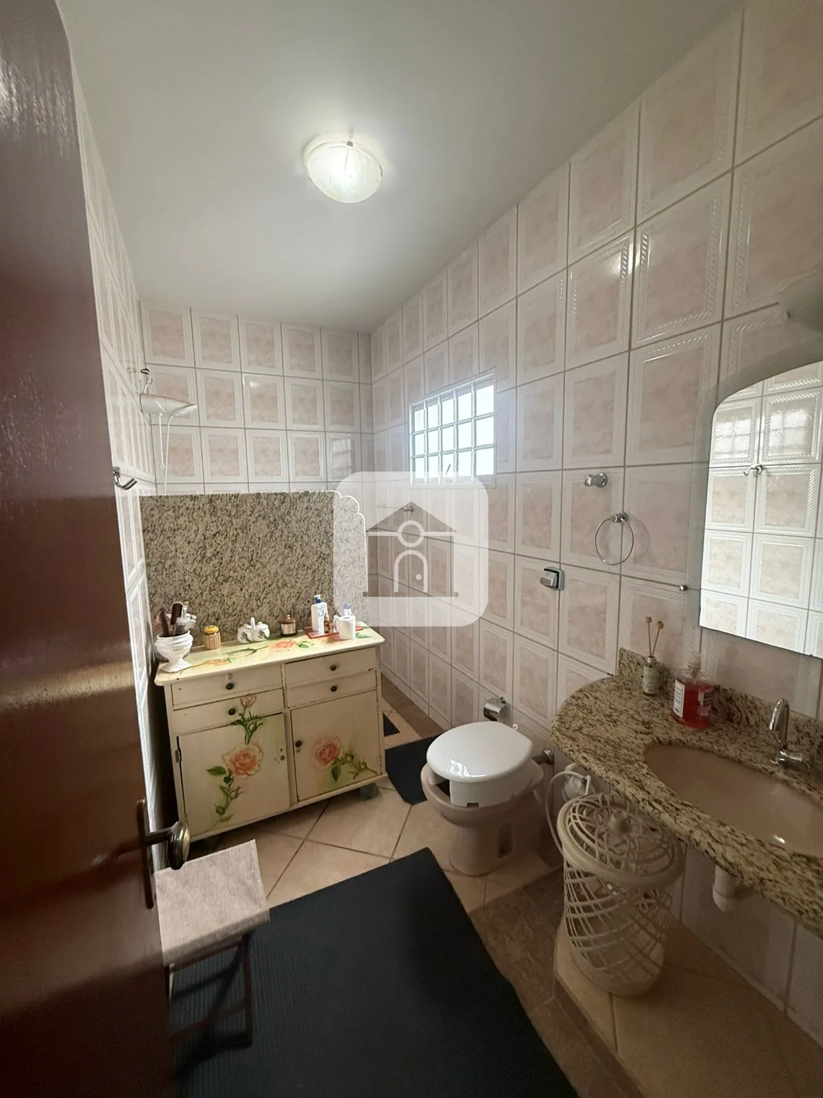 Alugar Casa / Padr&atilde;o em Araguari R$ 2.900,00 - Foto 13