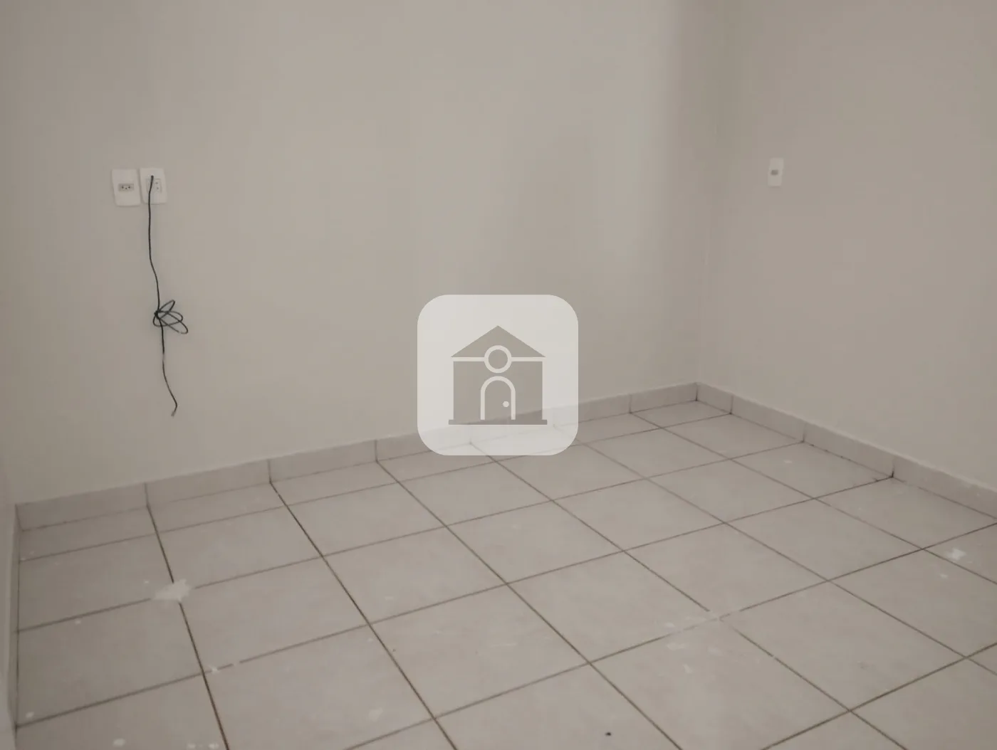 Alugar Casa / Padr&atilde;o em Uberl&acirc;ndia R$ 3.800,00 - Foto 1