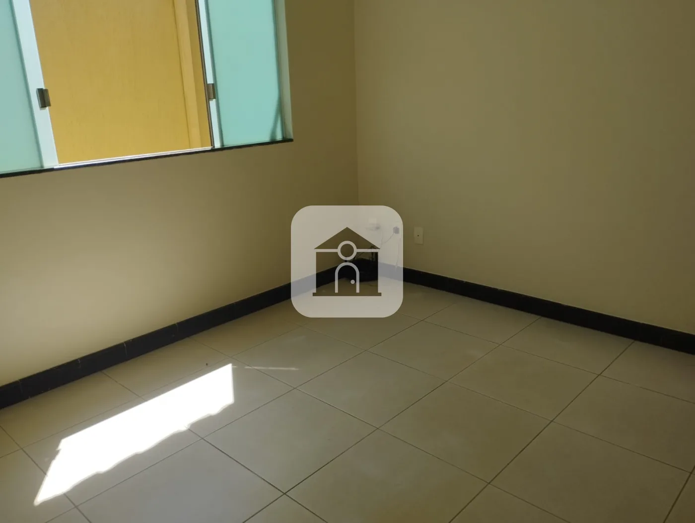 Alugar Casa / Padr&atilde;o em Uberl&acirc;ndia R$ 3.800,00 - Foto 9