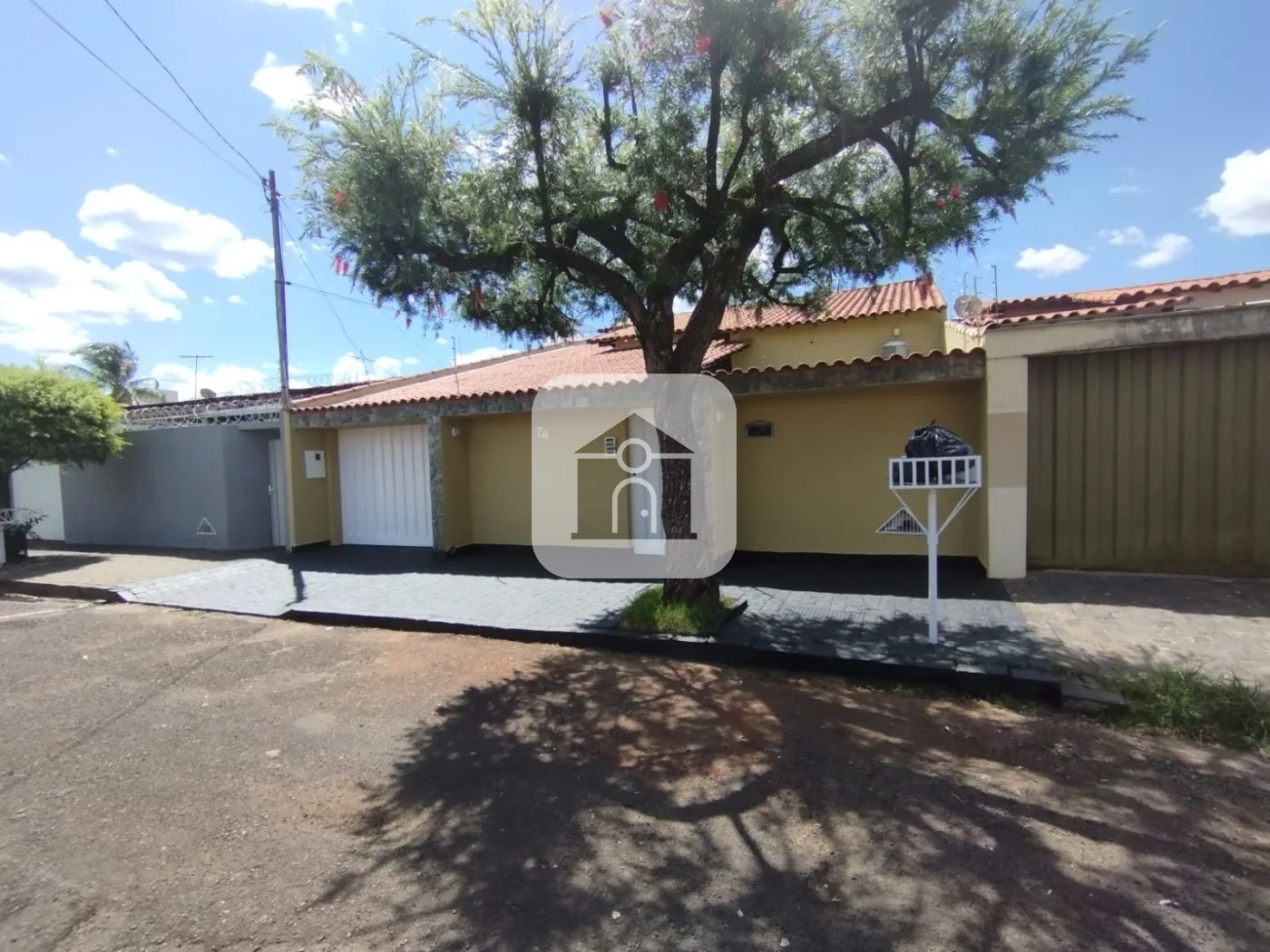 Alugar Casa / Padr&atilde;o em Uberl&acirc;ndia R$ 3.800,00 - Foto 34