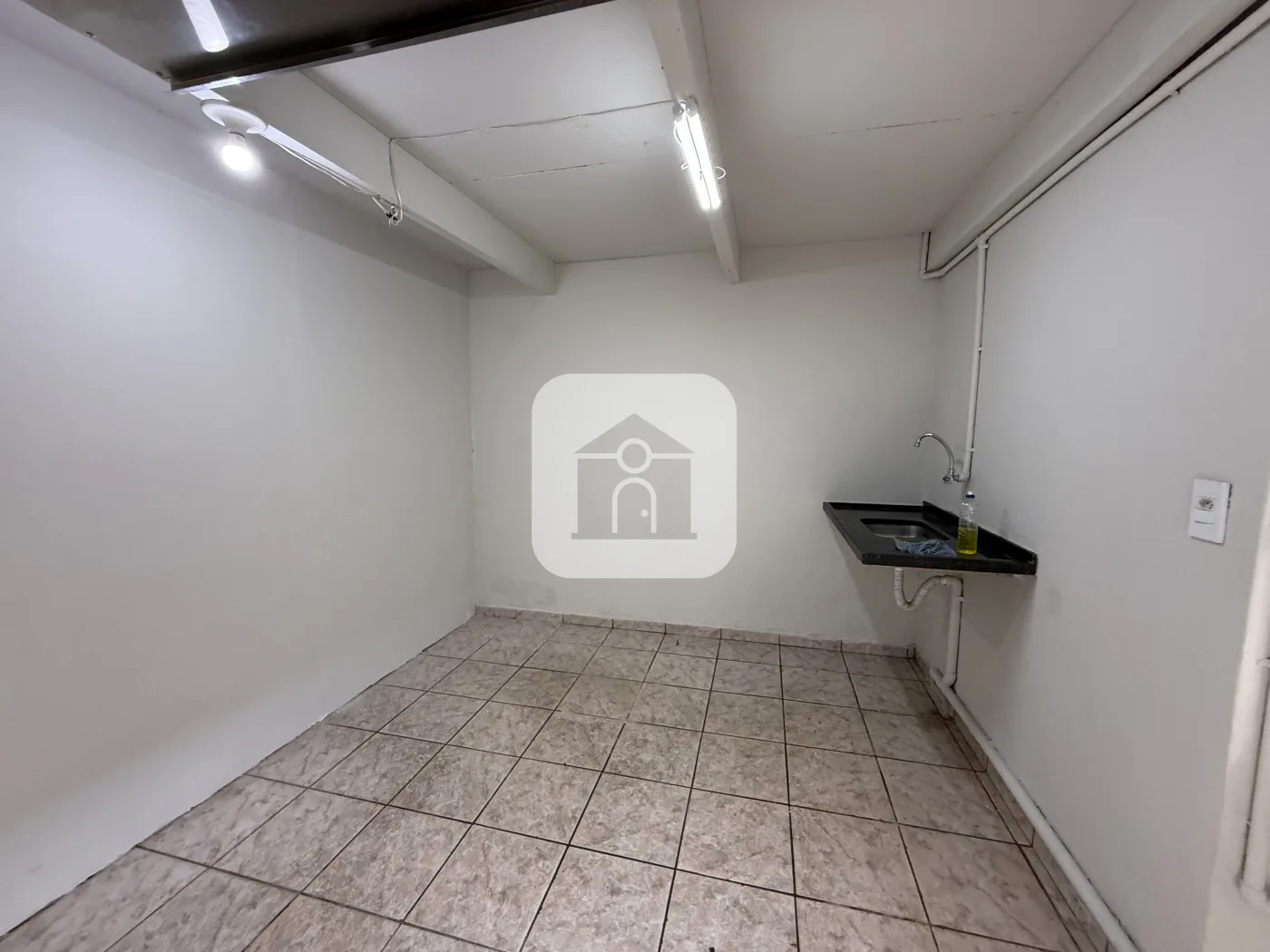 Alugar Comercial / C&ocirc;modo em Uberl&acirc;ndia R$ 3.000,00 - Foto 5