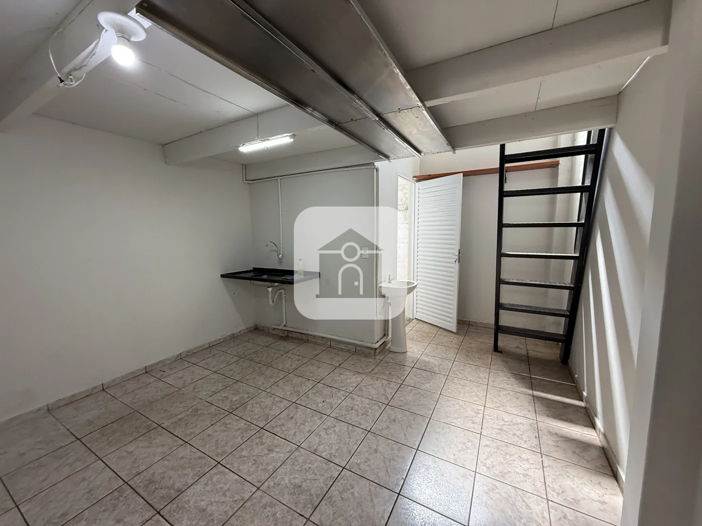 Alugar Comercial / C&ocirc;modo em Uberl&acirc;ndia R$ 3.000,00 - Foto 10