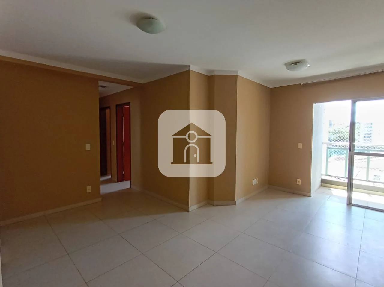 Alugar Apartamento / Padr&atilde;o em Uberl&acirc;ndia R$ 2.700,00 - Foto 2