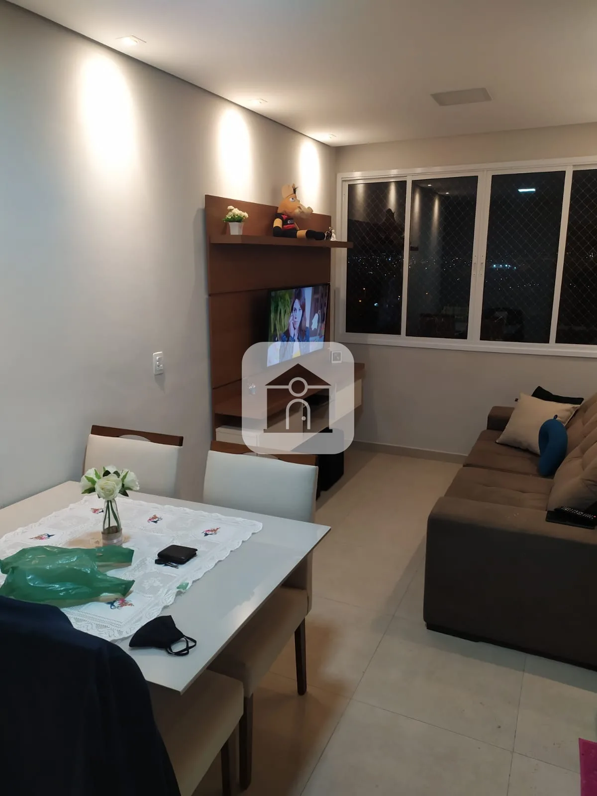 Comprar Apartamento / Padr&atilde;o em Uberlandia R$ 320.000,00 - Foto 3