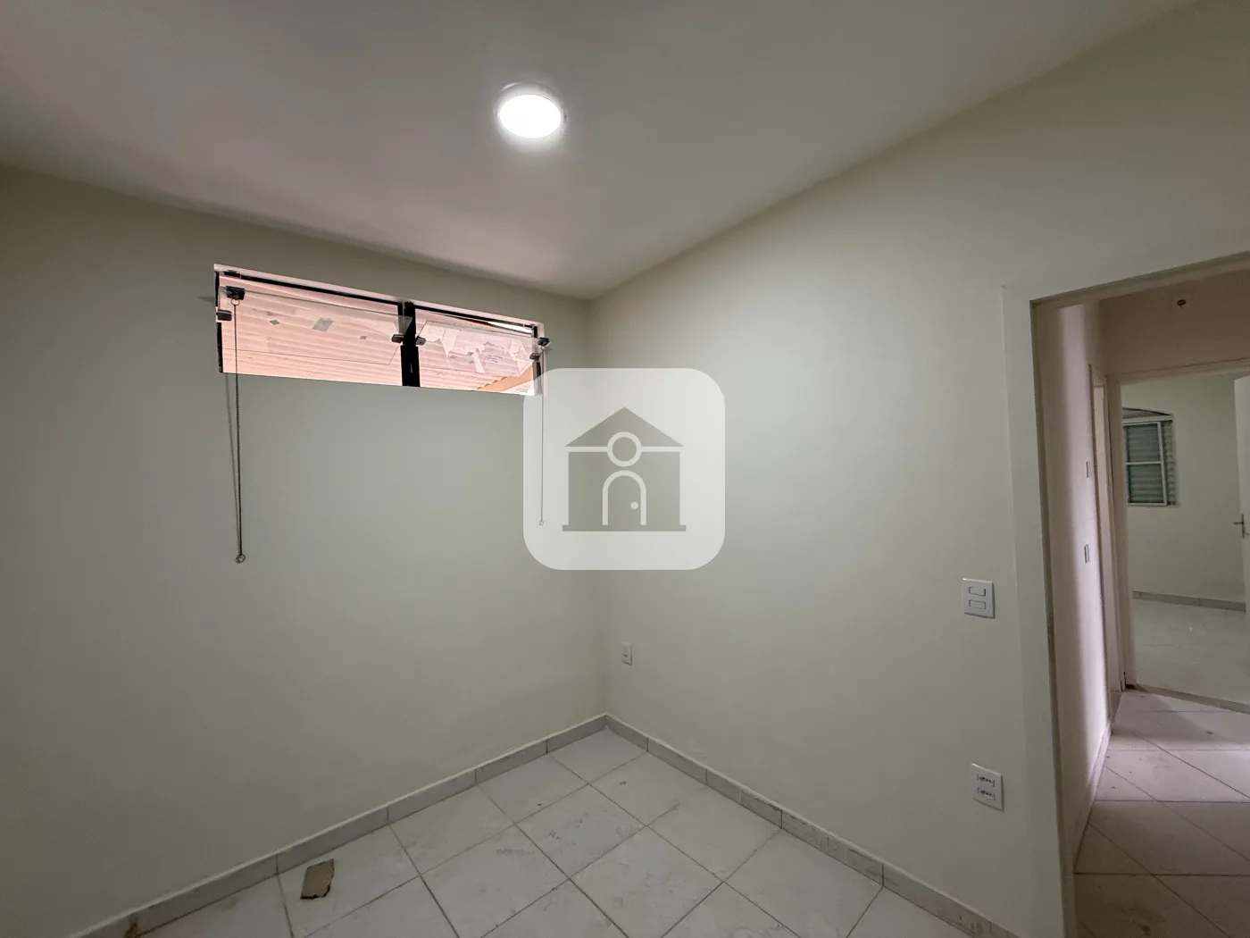 Alugar Casa / Padr&atilde;o em Uberl&acirc;ndia R$ 1.500,00 - Foto 9