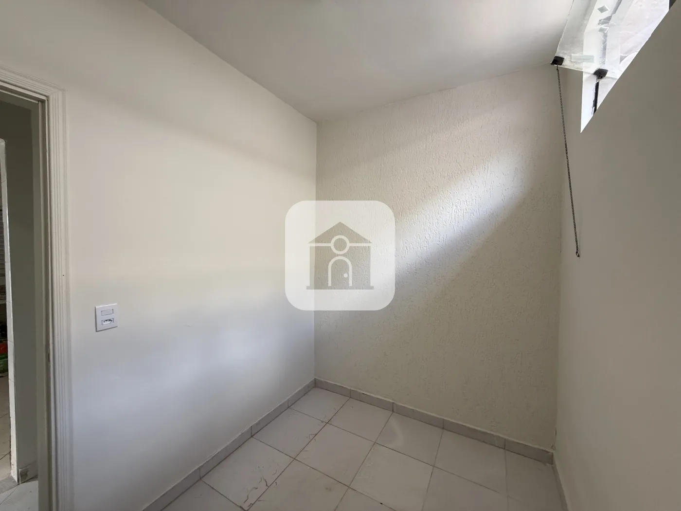 Alugar Casa / Padr&atilde;o em Uberl&acirc;ndia R$ 1.500,00 - Foto 11