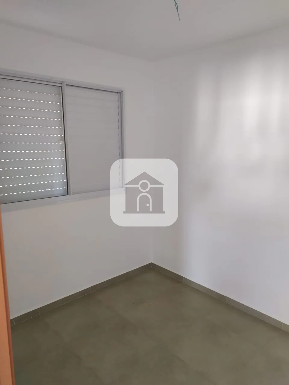 Alugar Apartamento / Padr&atilde;o em Uberl&acirc;ndia R$ 1.200,00 - Foto 3