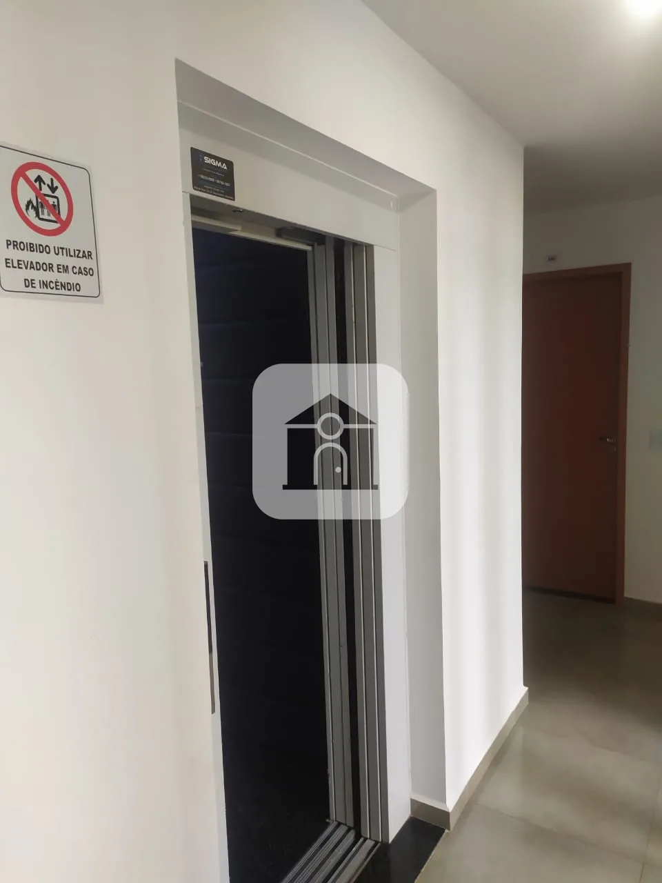 Alugar Apartamento / Padr&atilde;o em Uberl&acirc;ndia R$ 1.200,00 - Foto 9