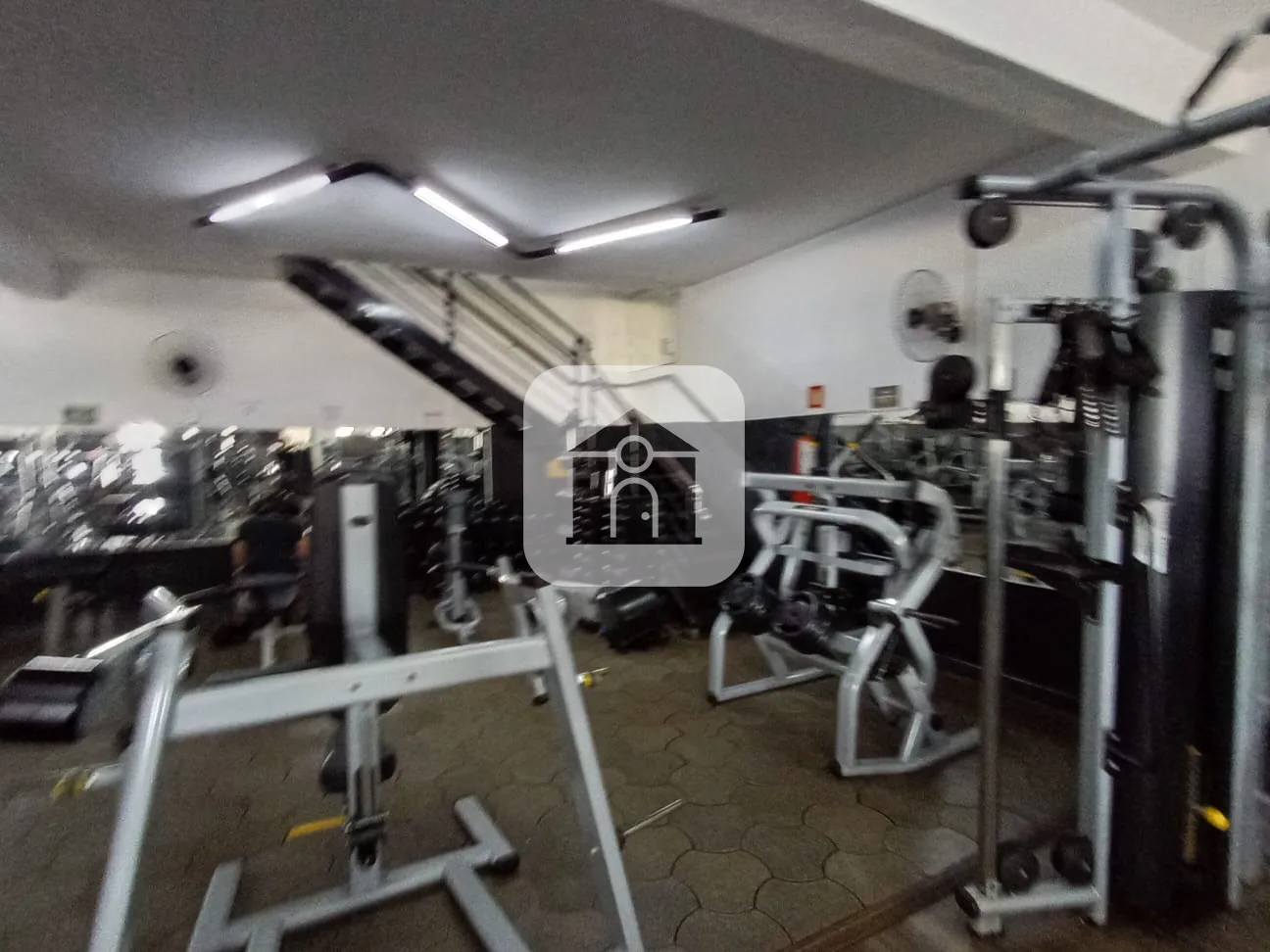 Alugar Comercial / Galp&atilde;o em Uberl&acirc;ndia R$ 8.800,00 - Foto 4