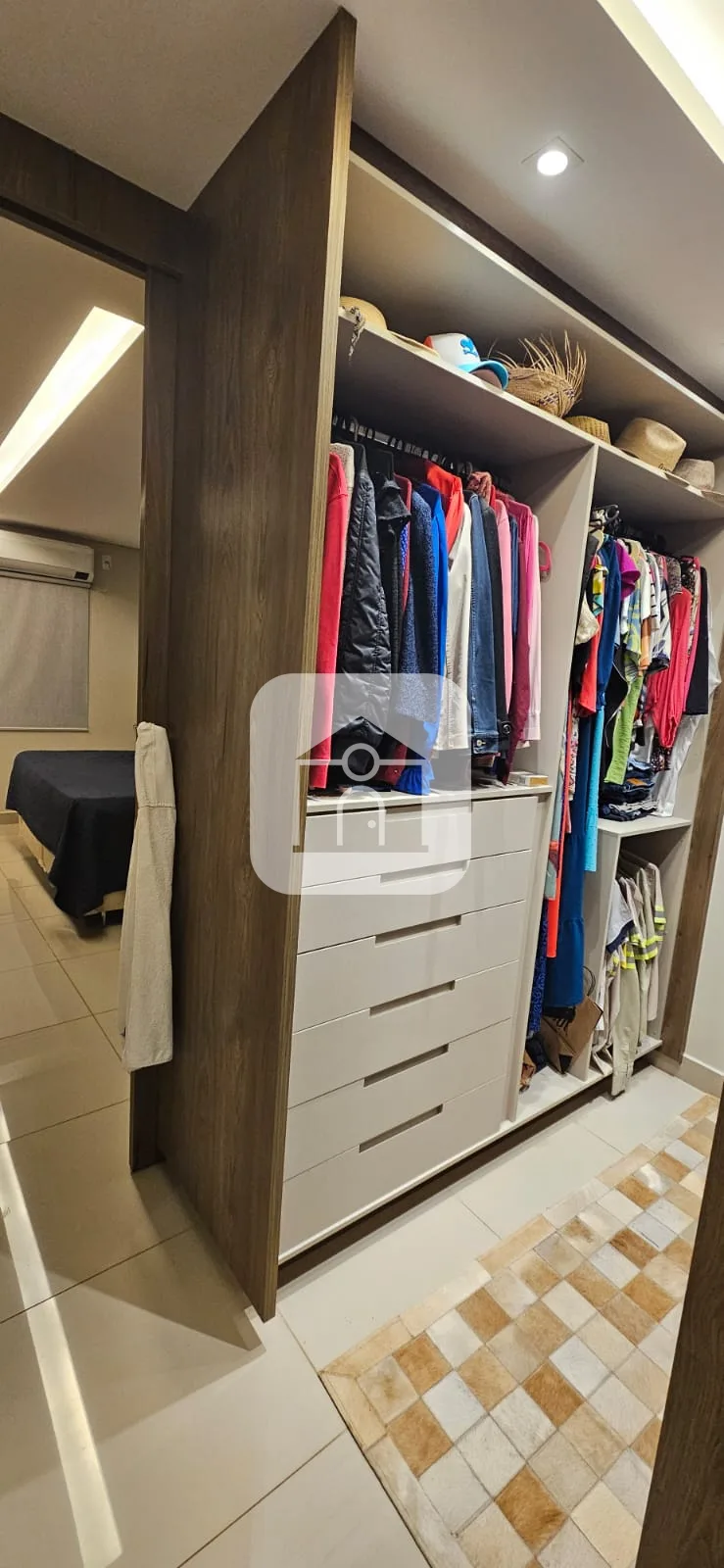 Alugar Casa / Padr&atilde;o em Uberl&acirc;ndia R$ 6.000,00 - Foto 14