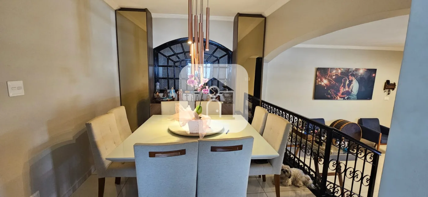 Alugar Casa / Padr&atilde;o em Uberl&acirc;ndia R$ 6.000,00 - Foto 3