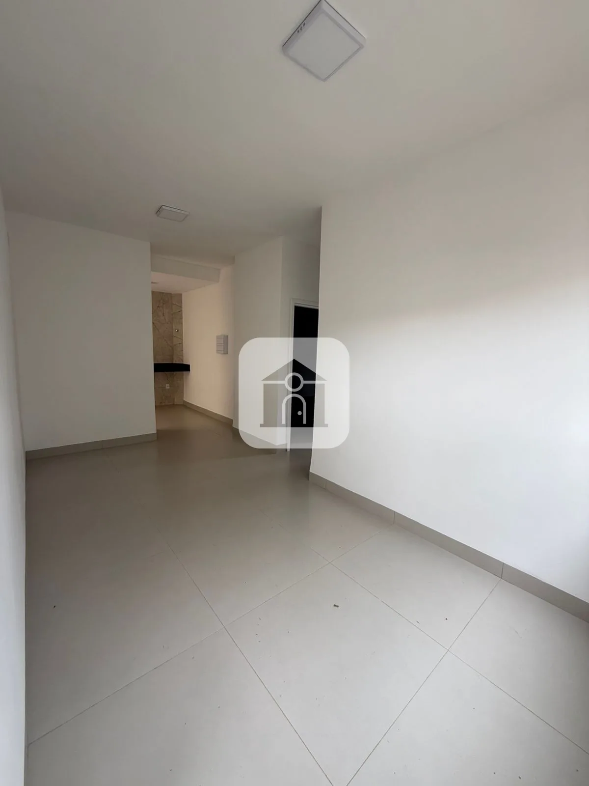 Comprar Apartamento / Padr&atilde;o em Araguari R$ 370.000,00 - Foto 1
