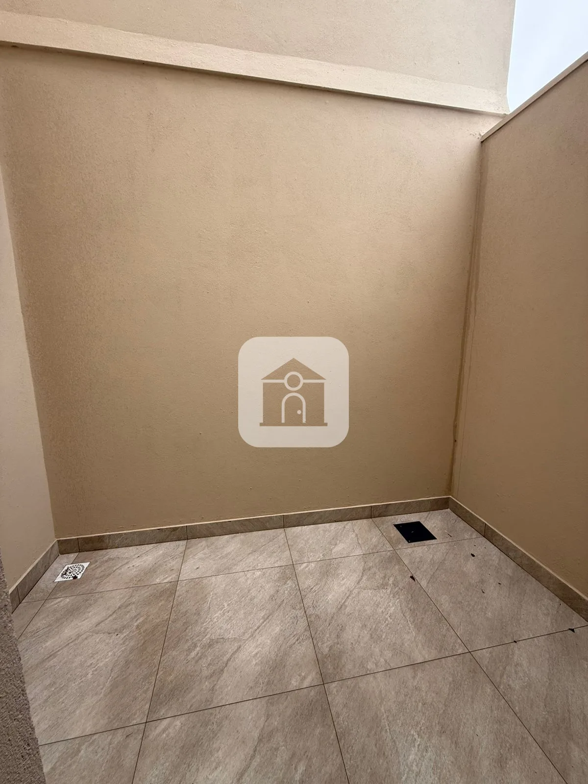 Comprar Apartamento / Padr&atilde;o em Araguari R$ 370.000,00 - Foto 5