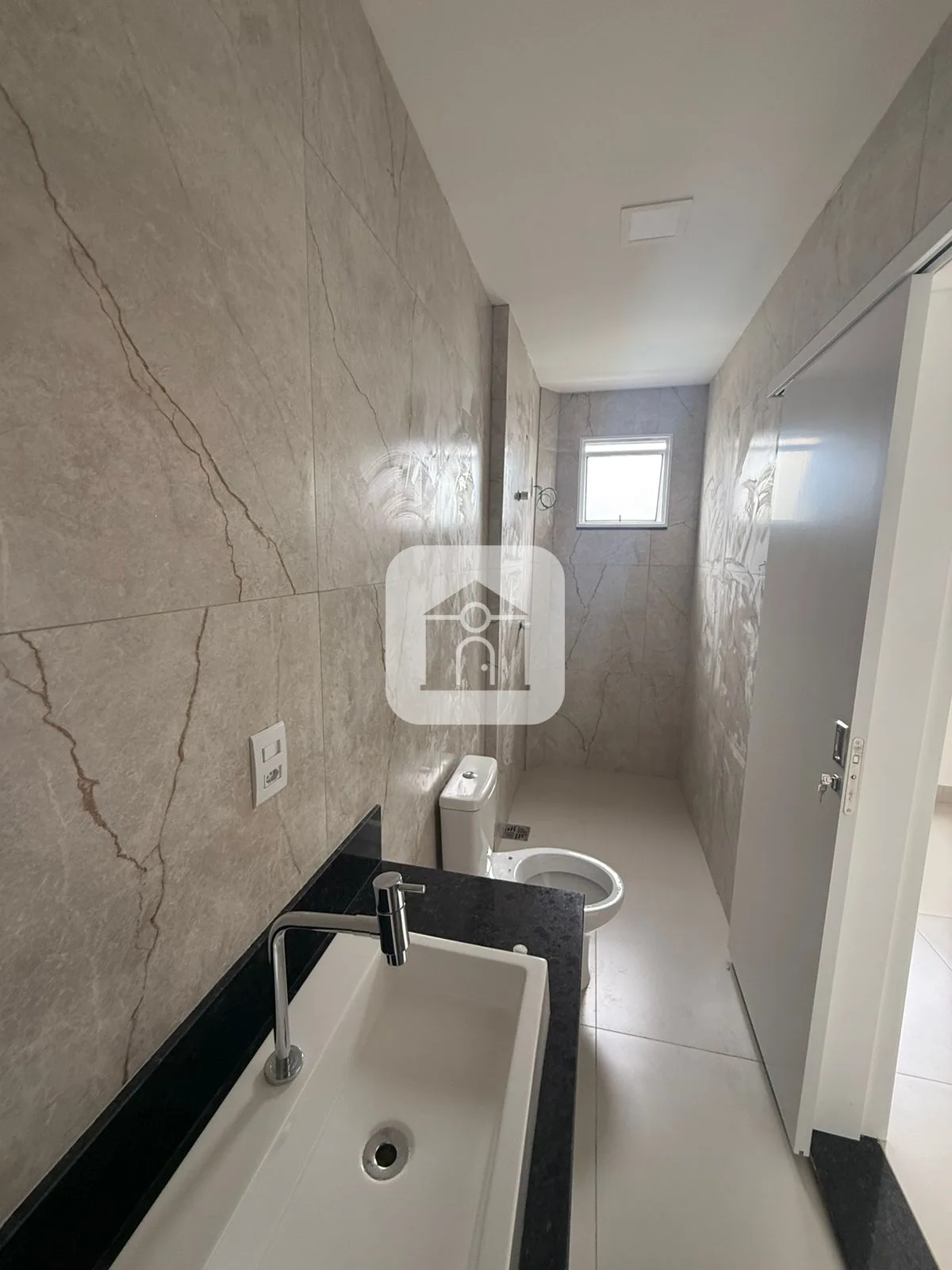 Comprar Apartamento / Padr&atilde;o em Araguari R$ 350.000,00 - Foto 8