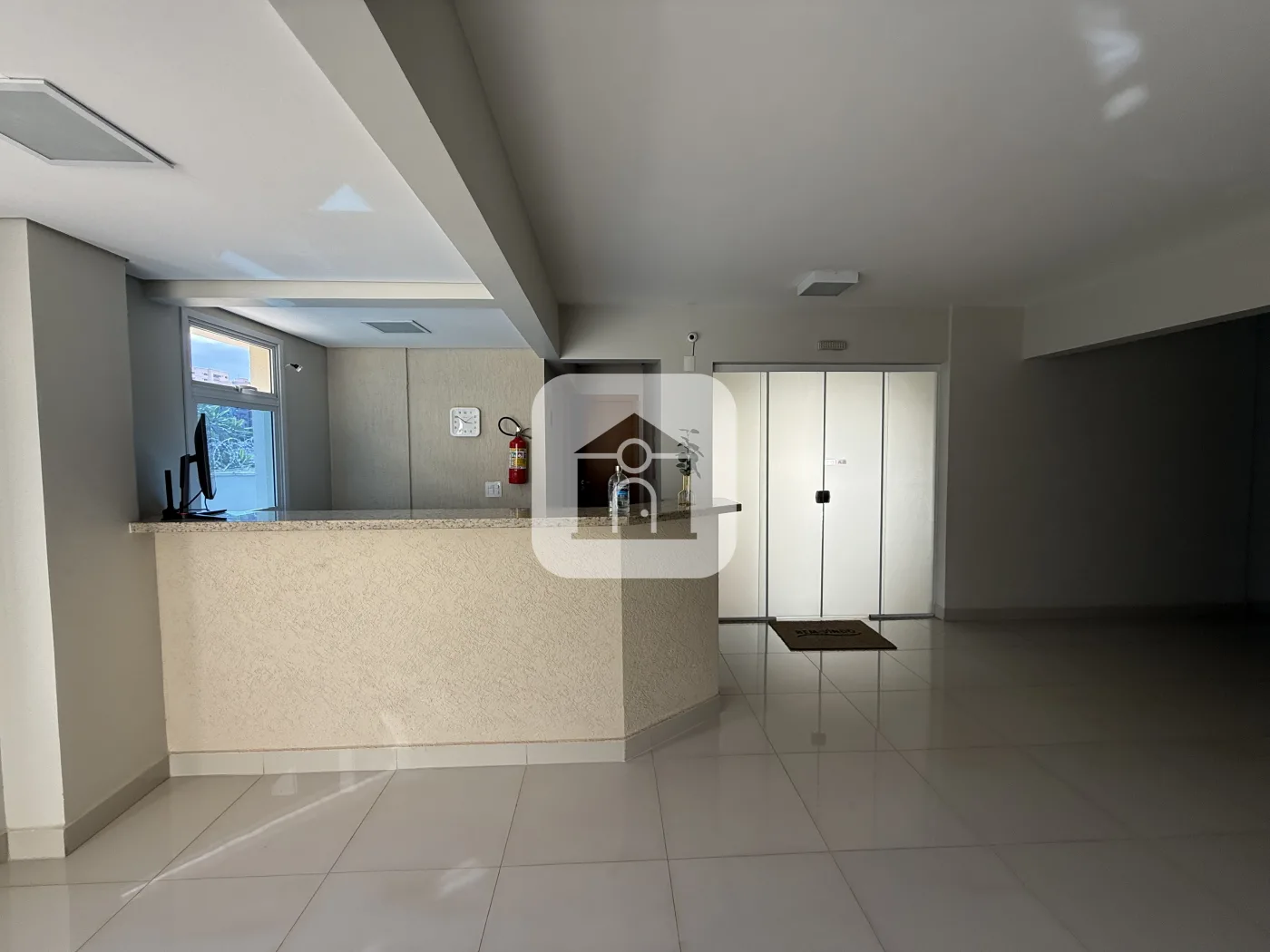 Alugar Apartamento / Padr&atilde;o em Uberl&acirc;ndia R$ 2.500,00 - Foto 3
