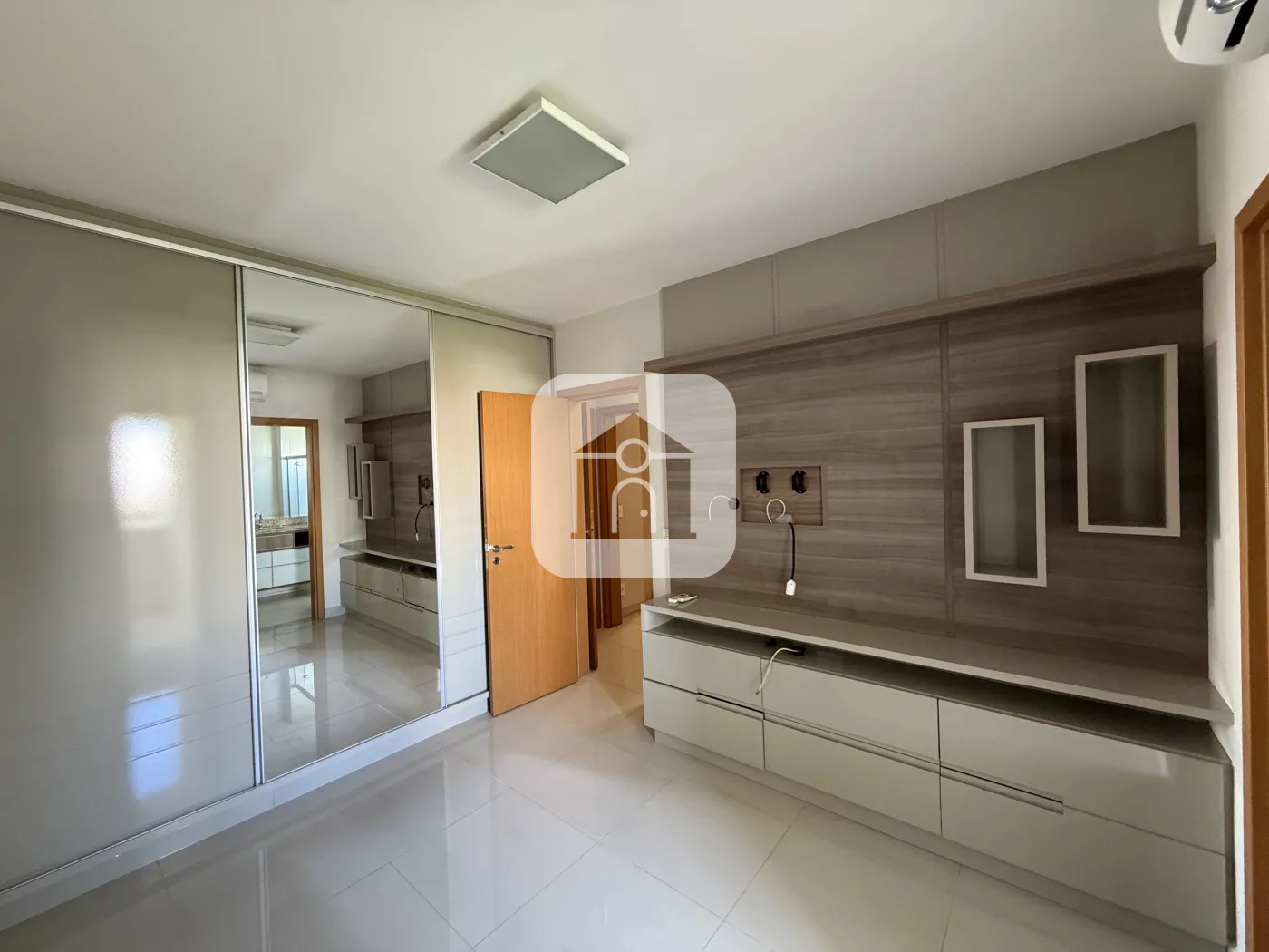 Alugar Apartamento / Padr&atilde;o em Uberl&acirc;ndia R$ 2.500,00 - Foto 17