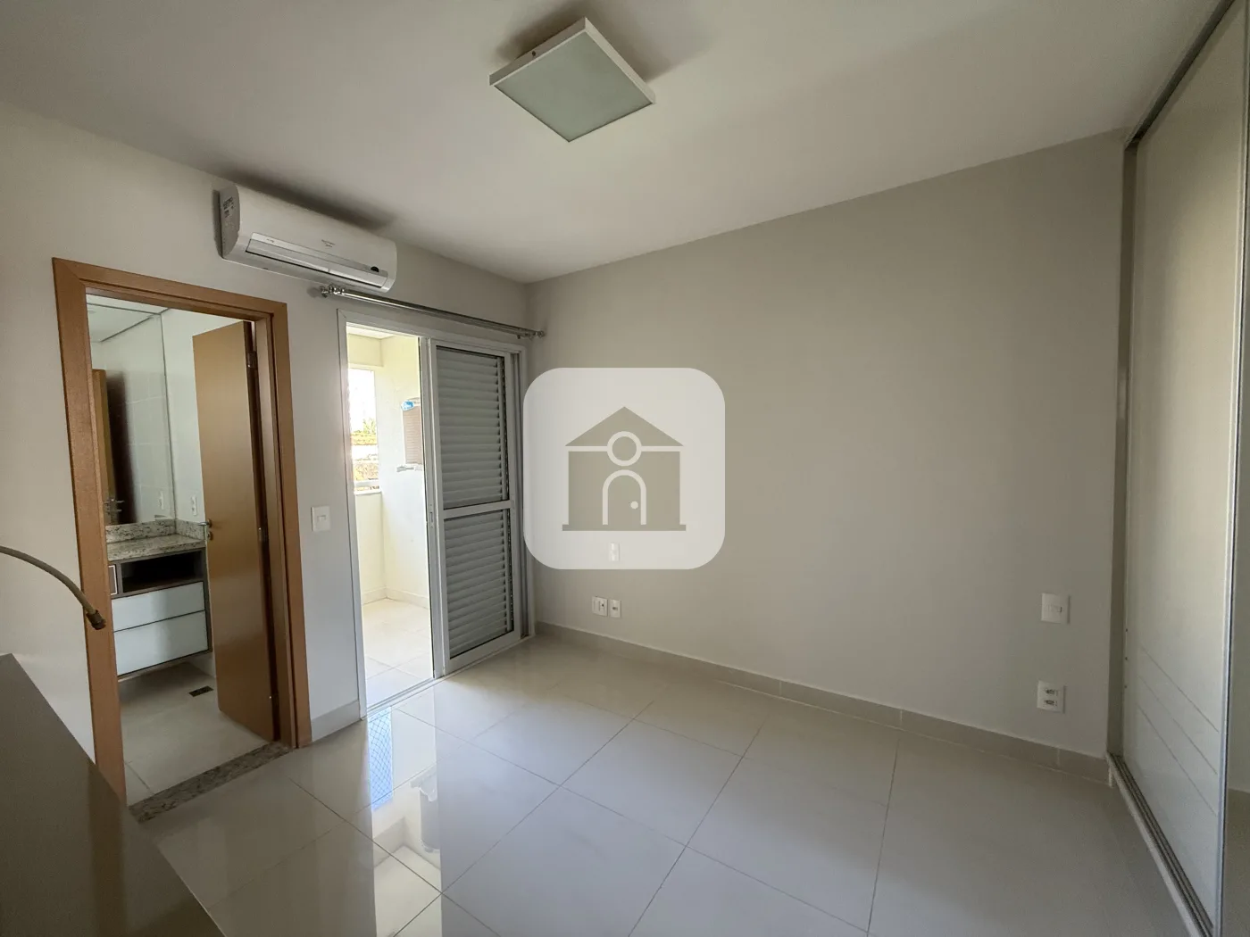 Alugar Apartamento / Padr&atilde;o em Uberl&acirc;ndia R$ 2.500,00 - Foto 14
