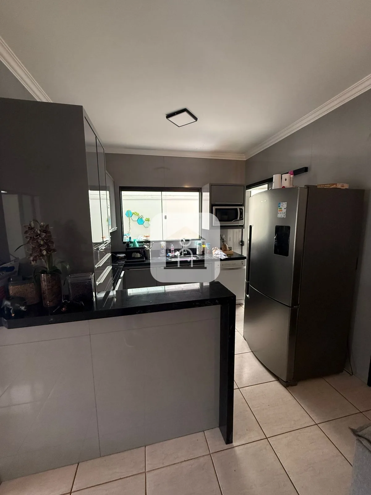 Alugar Casa / Padr&atilde;o em Araguari R$ 1.900,00 - Foto 6