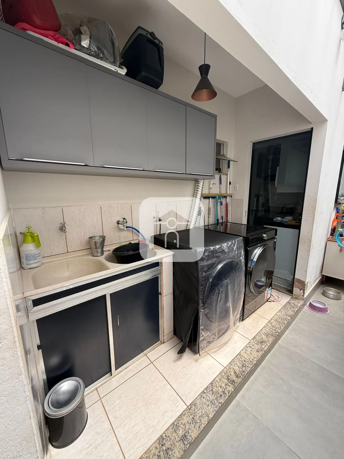 Alugar Casa / Padr&atilde;o em Araguari R$ 1.900,00 - Foto 12