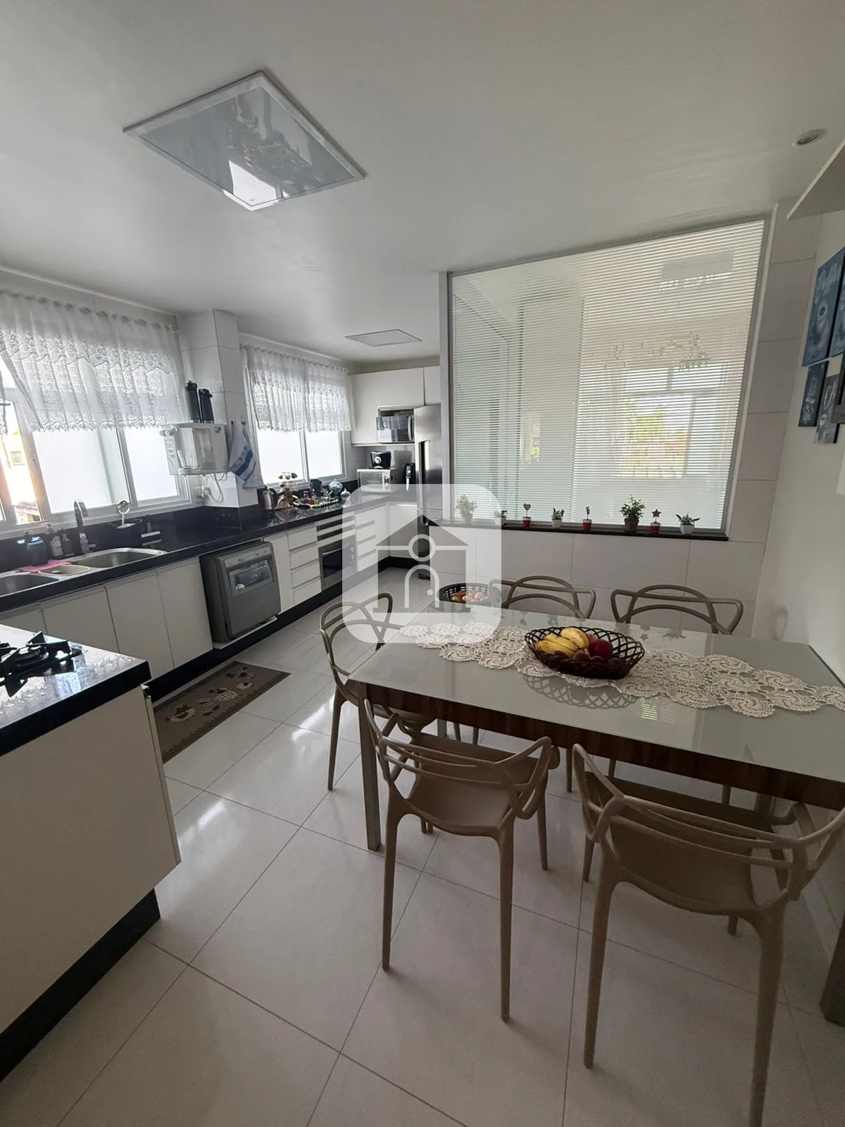 Alugar Apartamento / Padr&atilde;o em Araguari R$ 3.000,00 - Foto 6