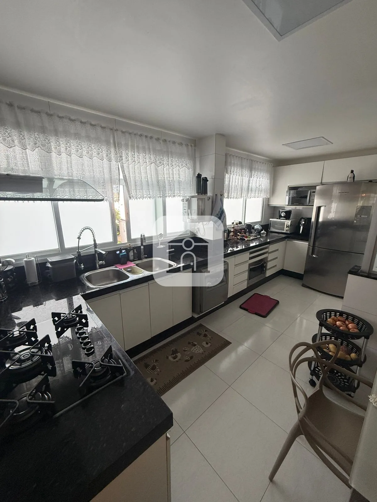 Alugar Apartamento / Padr&atilde;o em Araguari R$ 3.000,00 - Foto 7