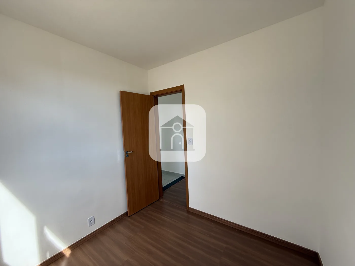 Alugar Apartamento / Padr&atilde;o em Uberl&acirc;ndia R$ 1.000,00 - Foto 5