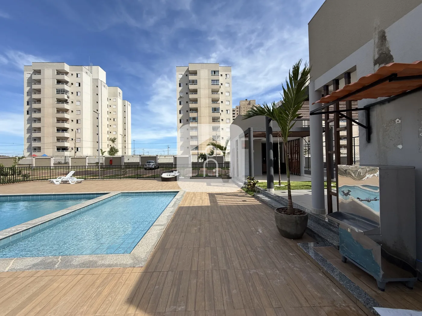 Alugar Apartamento / Padr&atilde;o em Uberl&acirc;ndia R$ 1.000,00 - Foto 11