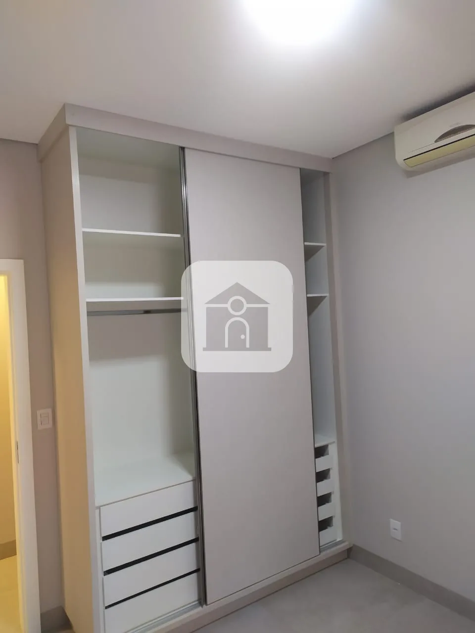 Alugar Casa / Condom&iacute;nio ou Loteamento Fechado em Uberlandia R$ 9.500,00 - Foto 2