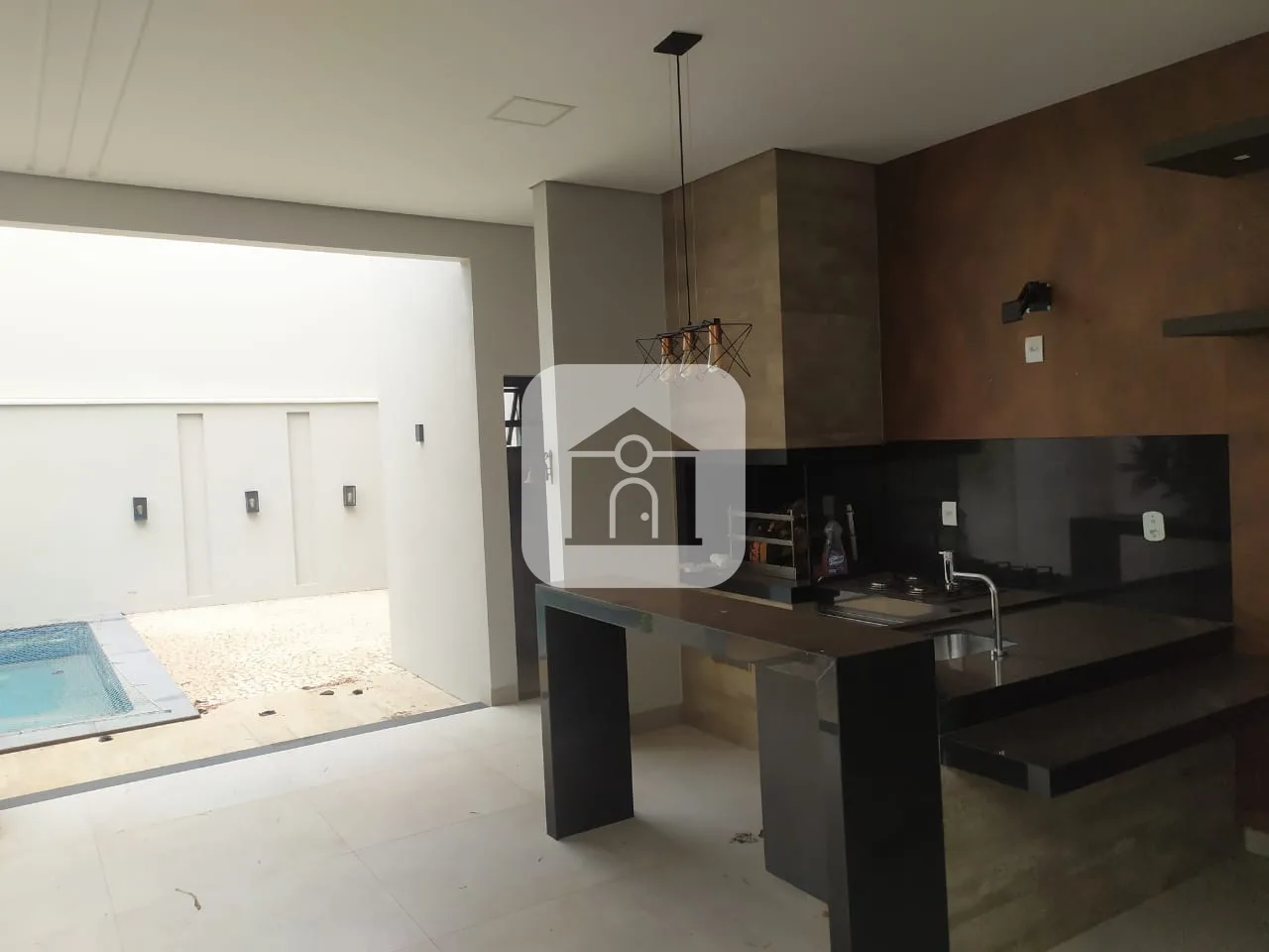 Alugar Casa / Condom&iacute;nio ou Loteamento Fechado em Uberlandia R$ 9.500,00 - Foto 11