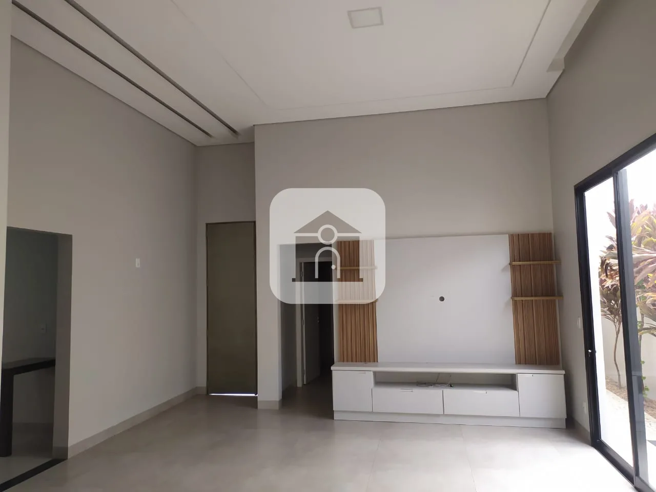 Alugar Casa / Condom&iacute;nio ou Loteamento Fechado em Uberlandia R$ 9.500,00 - Foto 21