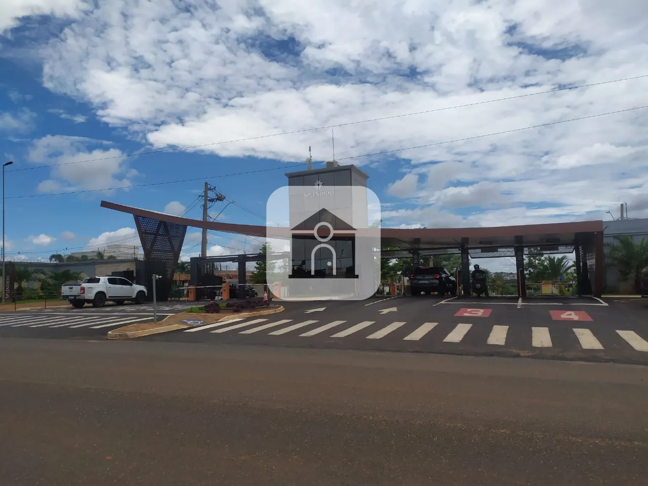 Alugar Casa / Condom&iacute;nio ou Loteamento Fechado em Uberlandia R$ 9.500,00 - Foto 29