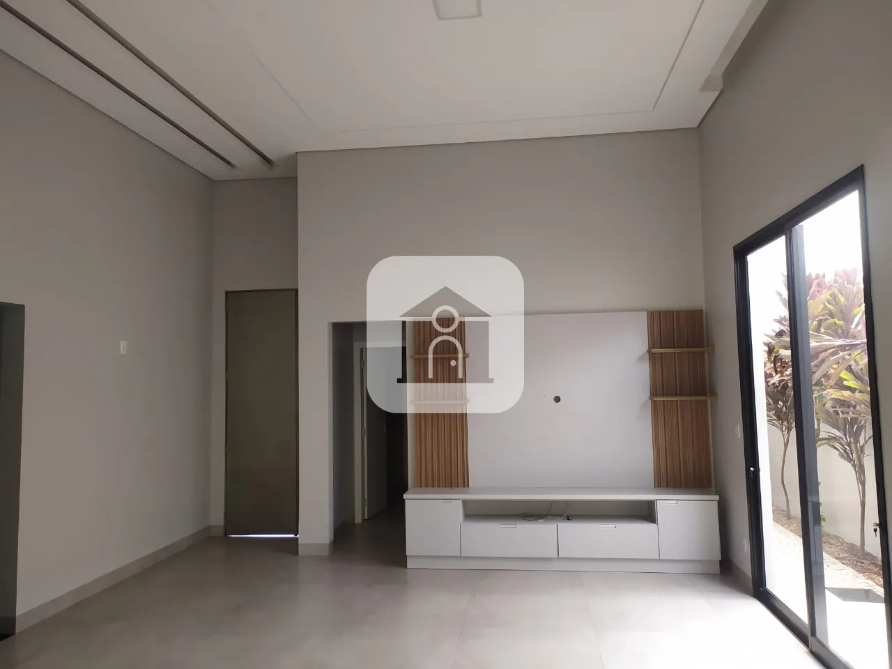 Alugar Casa / Condom&iacute;nio ou Loteamento Fechado em Uberlandia R$ 9.500,00 - Foto 31