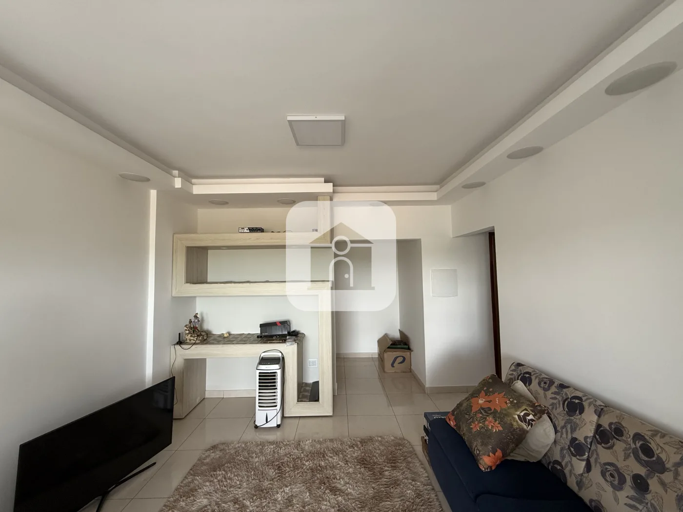 Alugar Apartamento / Padr&atilde;o em Uberl&acirc;ndia R$ 1.450,00 - Foto 1