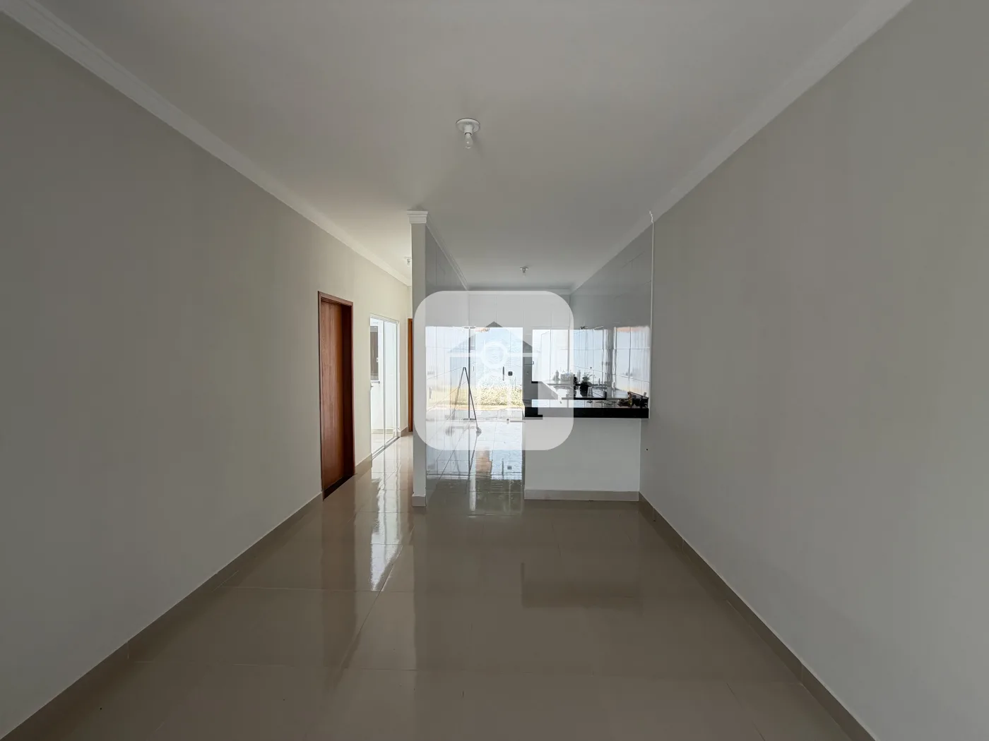 Alugar Casa / Padr&atilde;o em Uberl&acirc;ndia R$ 1.600,00 - Foto 2