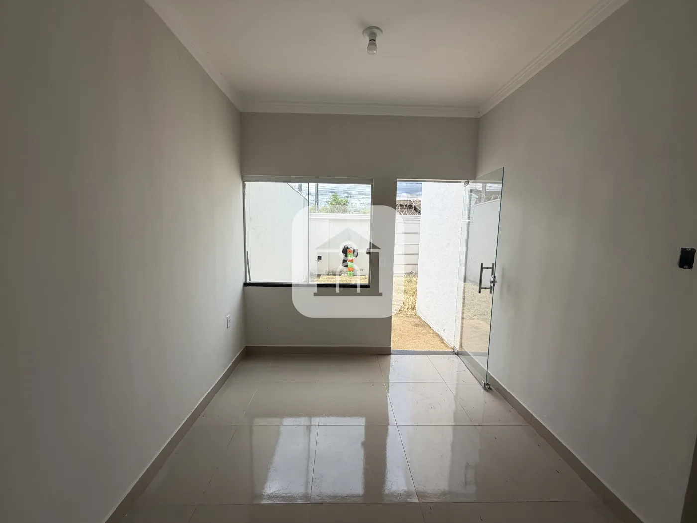 Alugar Casa / Padr&atilde;o em Uberl&acirc;ndia R$ 1.600,00 - Foto 4