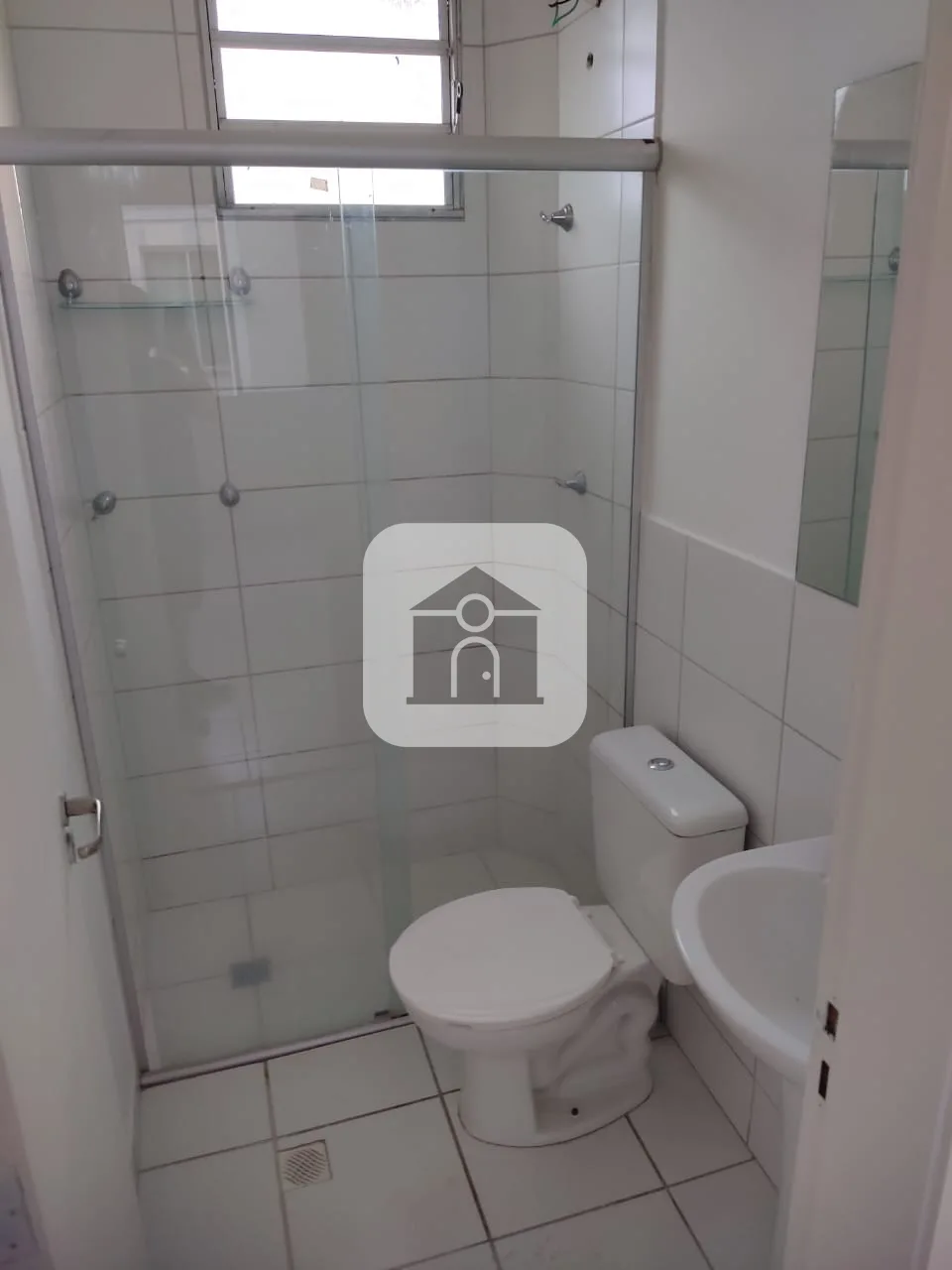 Alugar Apartamento / Padr&atilde;o em Uberl&acirc;ndia R$ 1.000,00 - Foto 1