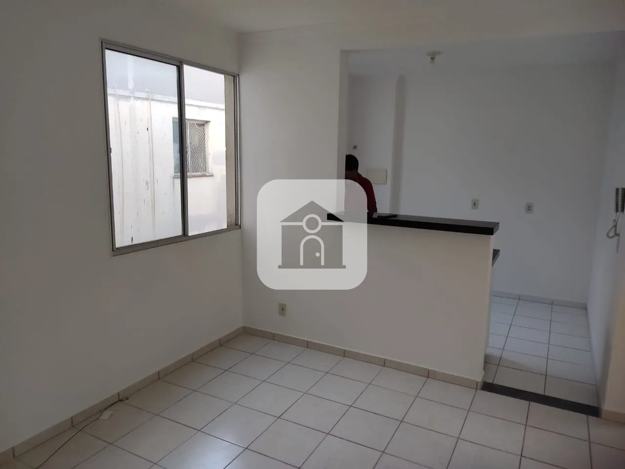 Alugar Apartamento / Padr&atilde;o em Uberl&acirc;ndia R$ 1.000,00 - Foto 4