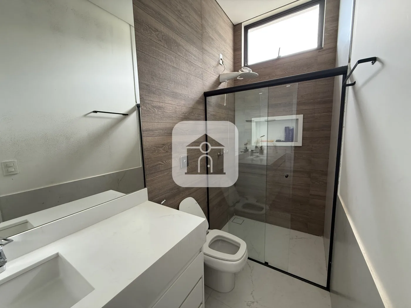 Alugar Casa / Condom&iacute;nio ou Loteamento Fechado em Uberlandia R$ 17.000,00 - Foto 11