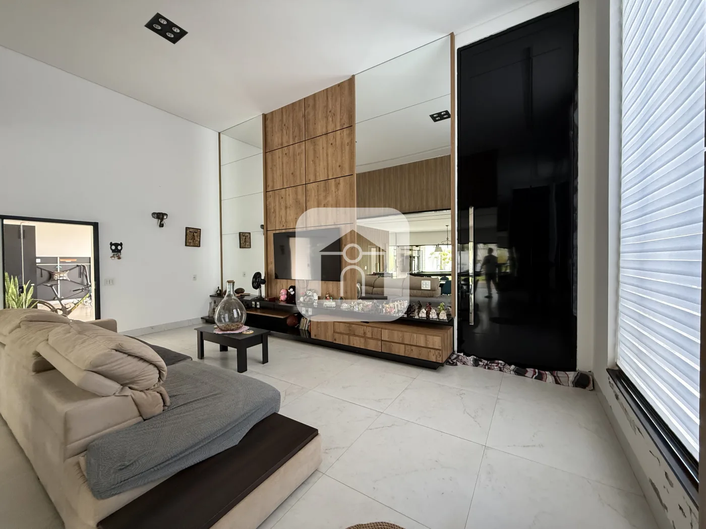 Alugar Casa / Condom&iacute;nio ou Loteamento Fechado em Uberlandia R$ 17.000,00 - Foto 14