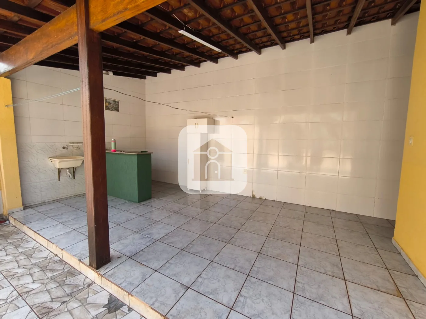 Alugar Casa / Padr&atilde;o em Uberl&acirc;ndia R$ 3.500,00 - Foto 19