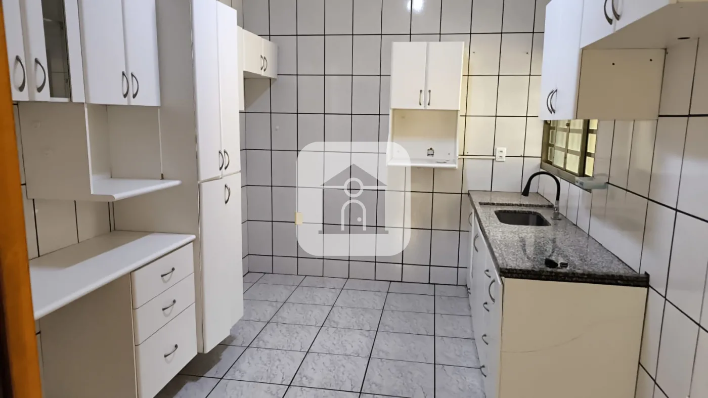 Alugar Casa / Padr&atilde;o em Uberl&acirc;ndia R$ 3.500,00 - Foto 24
