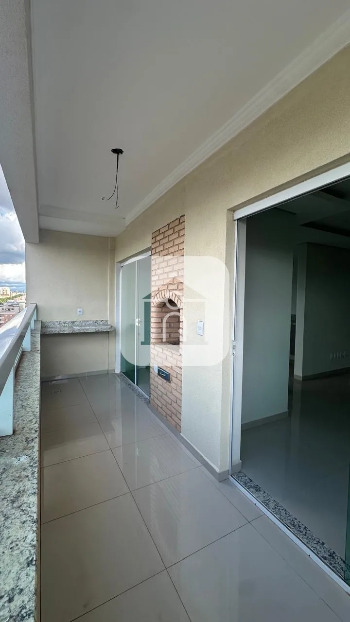 Alugar Apartamento / Padr&atilde;o em Uberl&acirc;ndia R$ 2.200,00 - Foto 1