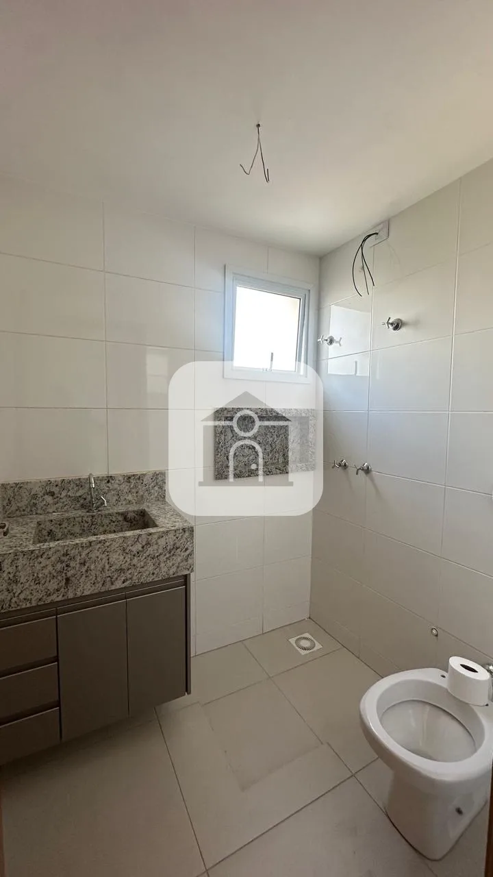 Alugar Apartamento / Padr&atilde;o em Uberl&acirc;ndia R$ 2.200,00 - Foto 7