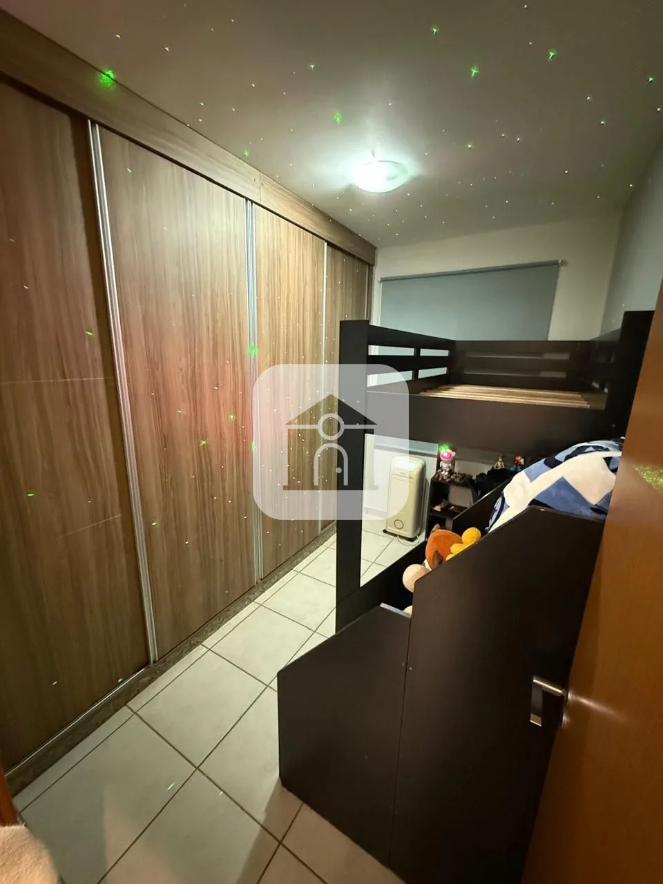 Comprar Apartamento / Padr&atilde;o em Uberlandia R$ 205.000,00 - Foto 8
