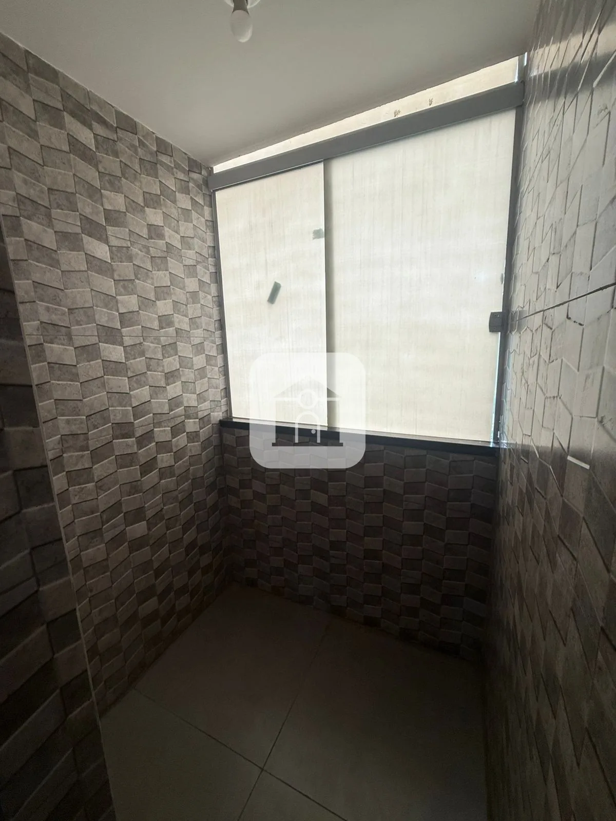 Alugar Apartamento / Quitinete em Araguari R$ 1.270,00 - Foto 4