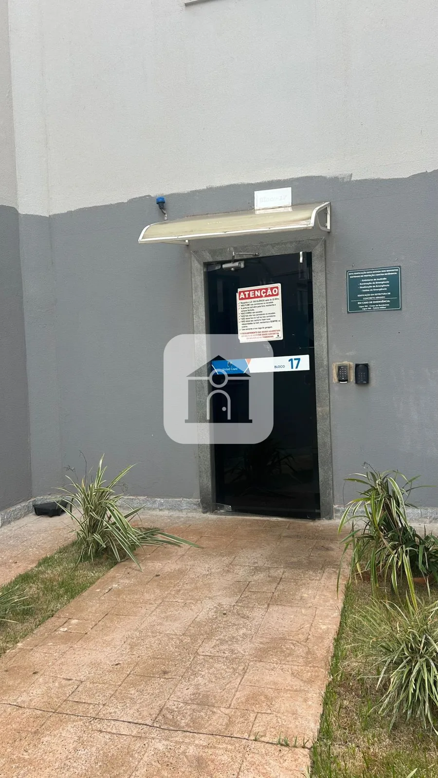 Alugar Apartamento / Padr&atilde;o em Uberl&acirc;ndia R$ 1.180,00 - Foto 8