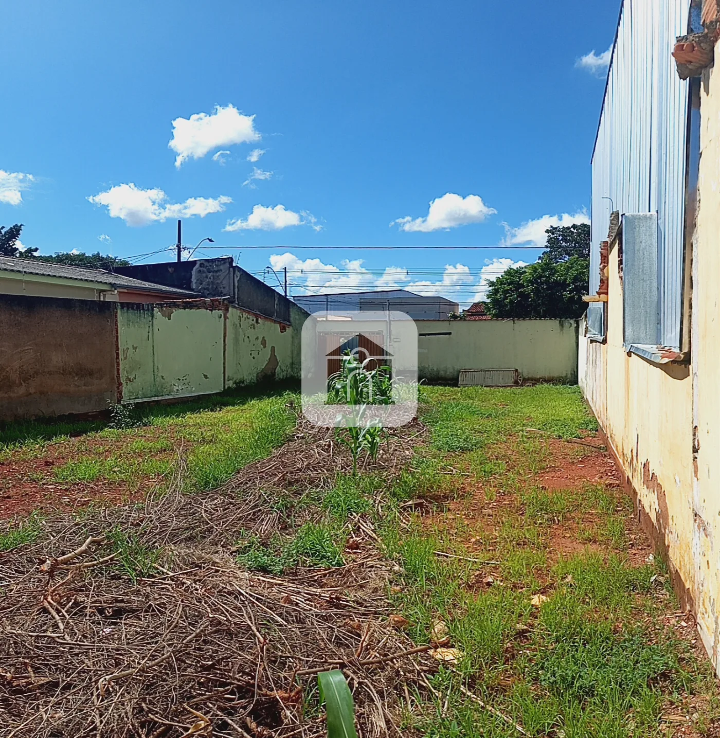 Alugar Terreno / Padr&atilde;o em Uberl&acirc;ndia R$ 1.500,00 - Foto 3