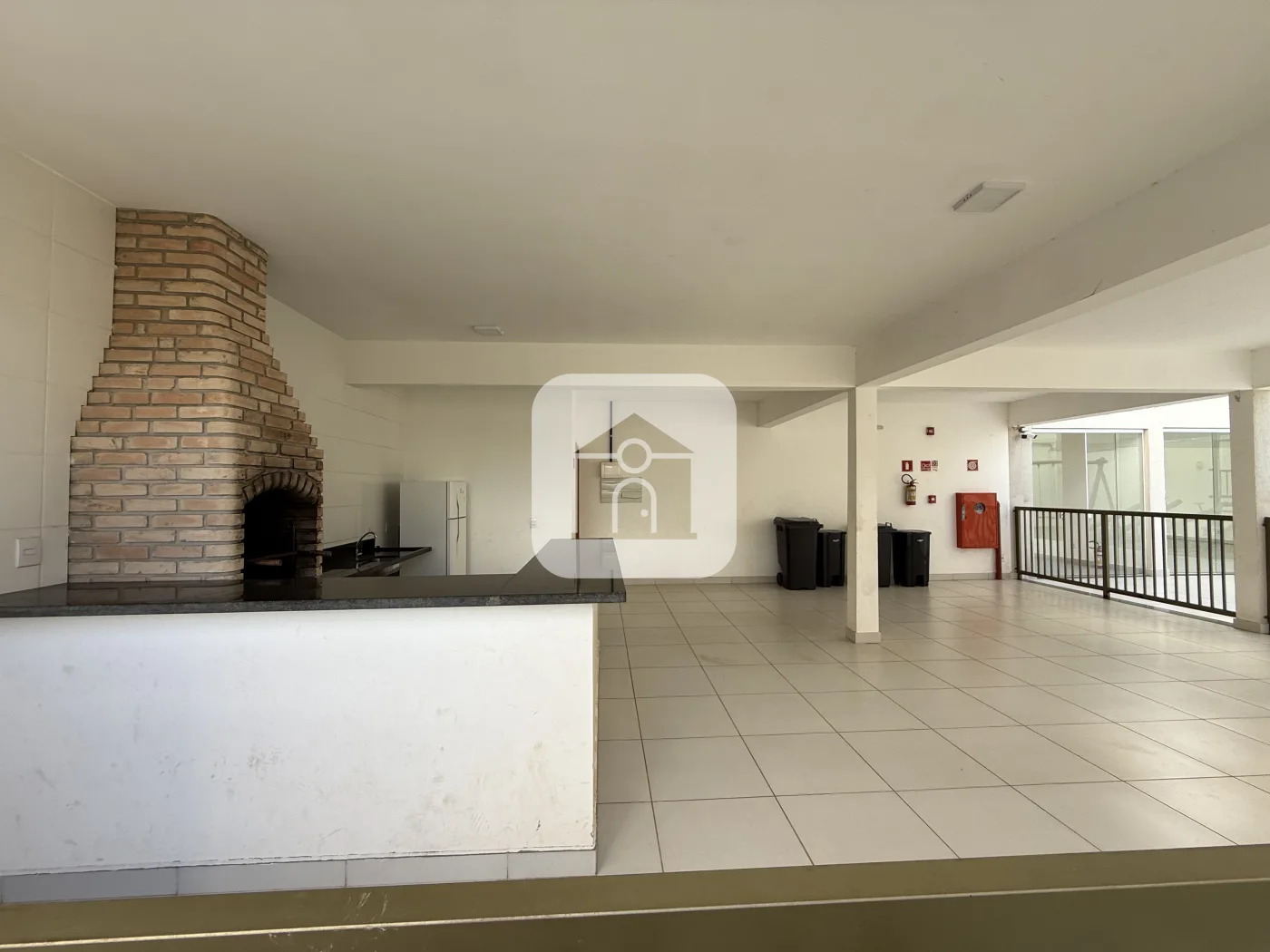 Alugar Apartamento / Padr&atilde;o em Uberl&acirc;ndia R$ 1.250,00 - Foto 5