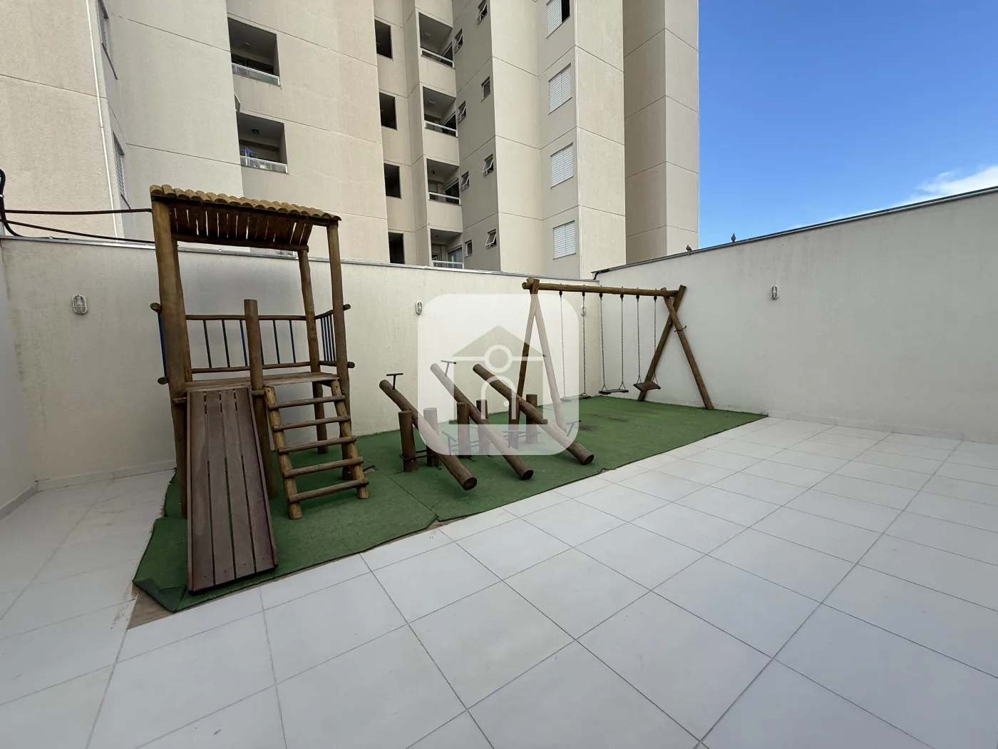 Alugar Apartamento / Padr&atilde;o em Uberl&acirc;ndia R$ 1.250,00 - Foto 7